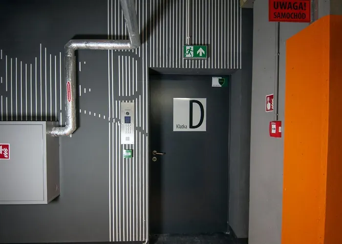 El - Aries 아파트 *